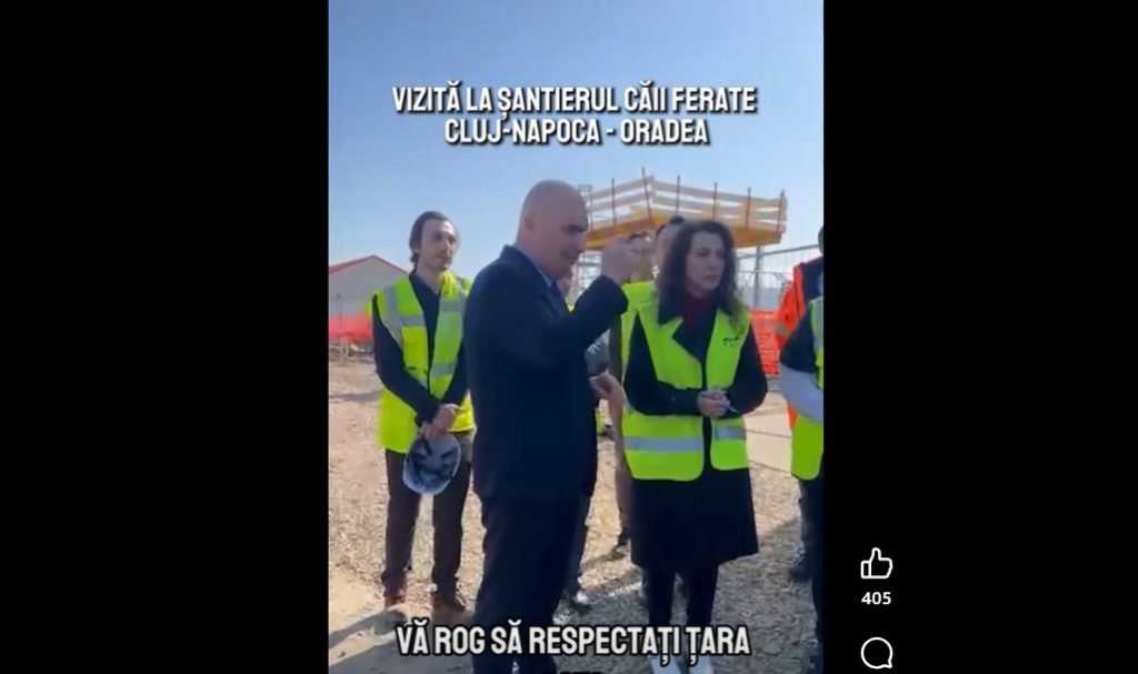 Premierul, la calea ferată Cluj-Oradea: „Vă rog să respectați țara asta” Premierul Ilie Bolojan a efectuat vineri o vizită de lucru pe șantierul de modernizare și electrificare a căii ferate Cluj-Napoca – Oradea