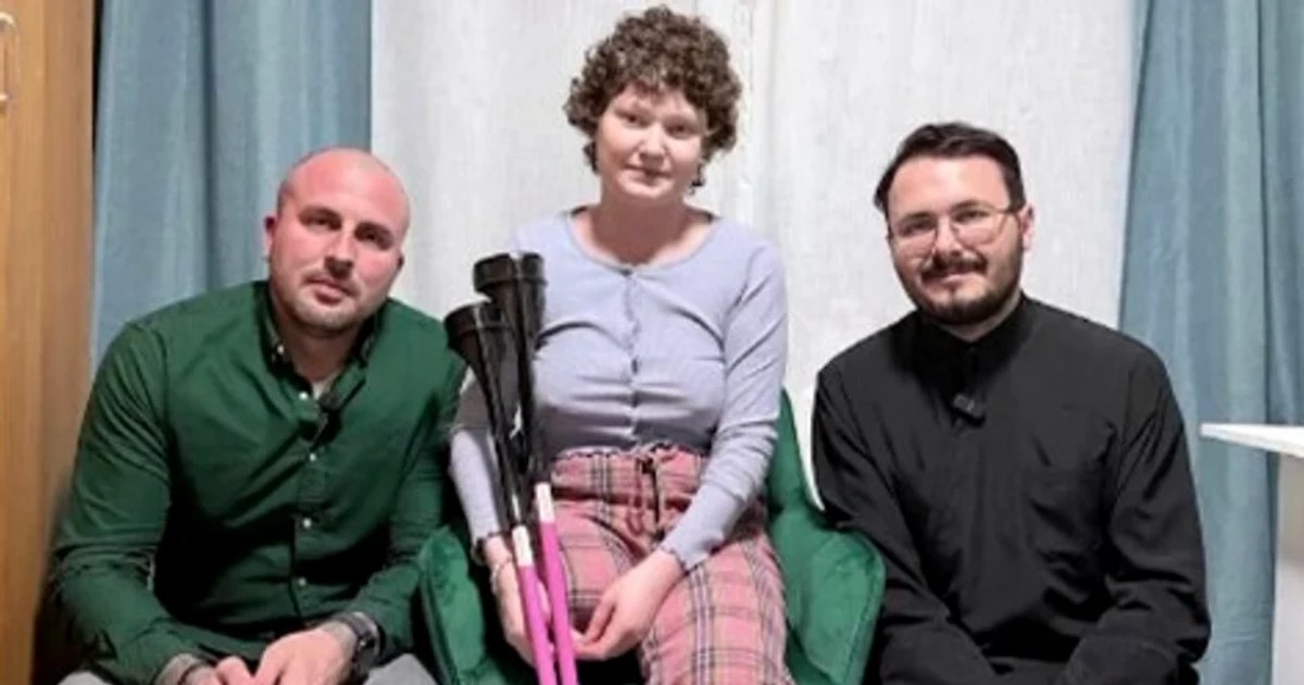 Andreea Anița, tânăra din Fălticeni care a mobilizat o țară întreagă pentru a-și salva viața, a pierdut lupta cu cancerul