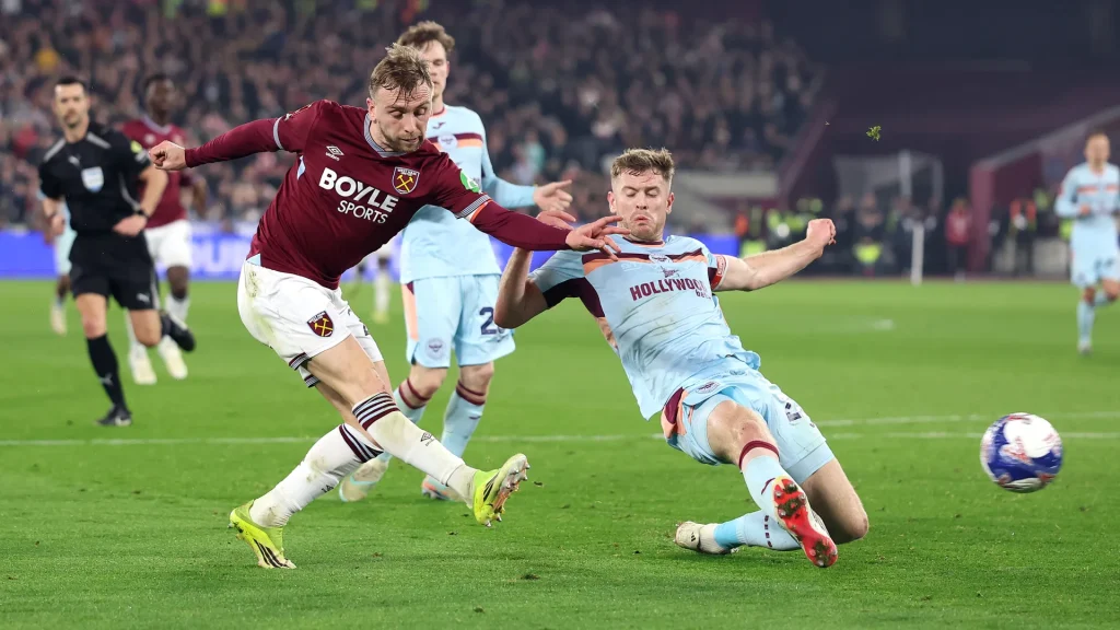 Fanii fotbalului, frustrați de problemele tehnice ale aplicației Discovery+ în timpul meciului West Ham – Brentford București – Un meci tensionat din Cupa Angliei, cu West Ham și Brentford la egalitate după cele 90 de minute regulamentare, a fost umbrit de problemele tehnice ale aplicației Discovery+