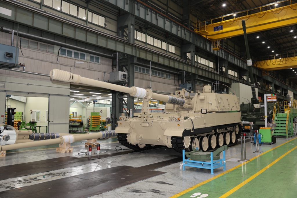 Excluderea sindicatelor de la discuțiile despre programul SAFE ridică semne de întrebare Excluderea confederațiilor sindicale de la o recentă reuniune dedicată programului European SAFE (Support Action for the European Defence Industry), la care au participat reprezentanți ai Comisiei Europene și ai Direcției Generale pentru Industrie, Apărare și Spațiu (DG DEFIS), a stârnit îngrijorări cu privire la direcția în care se îndreaptă finanțarea europeană