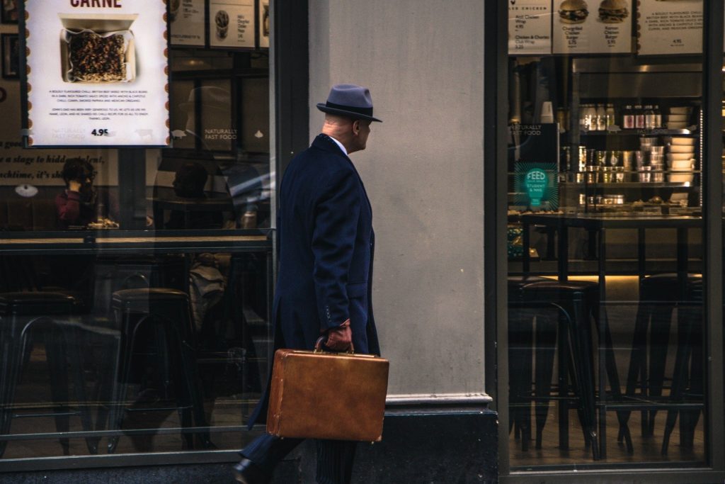 Rusia expulzează diplomat britanic acuzat de spionaj