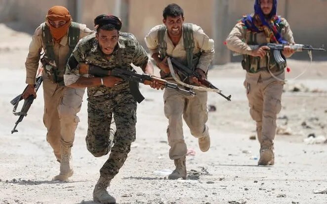 Tensiuni la granițele Iranului: Speculații și negări Zvonurile și informațiile contradictorii continuă să circule cu privire la evenimentele de la granițele vestice ale Iranului, după relatările din mass-media israeliană și americană despre operațiuni militare desfășurate pe 4 martie