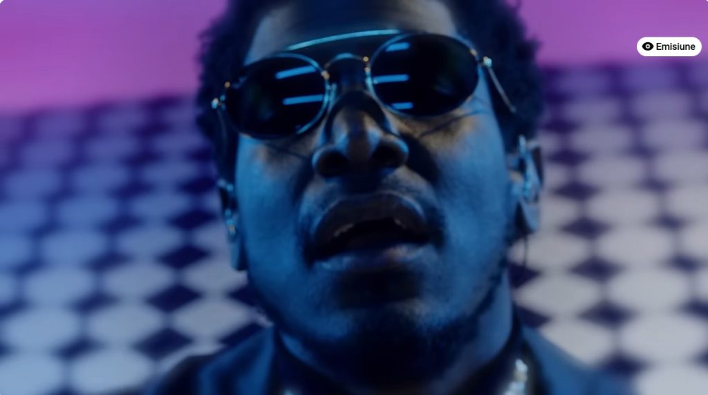 Labrinth, compozitorul „Euphoria”, anunță public că nu mai vrea să aibă de-a face cu serialul HBO Labrinth, artistul nominalizat la premiile Emmy și Grammy, care a compus muzica pentru serialul de succes „Euphoria”, a anunțat, printr-o postare pe Instagram, că se distanțează de producția HBO