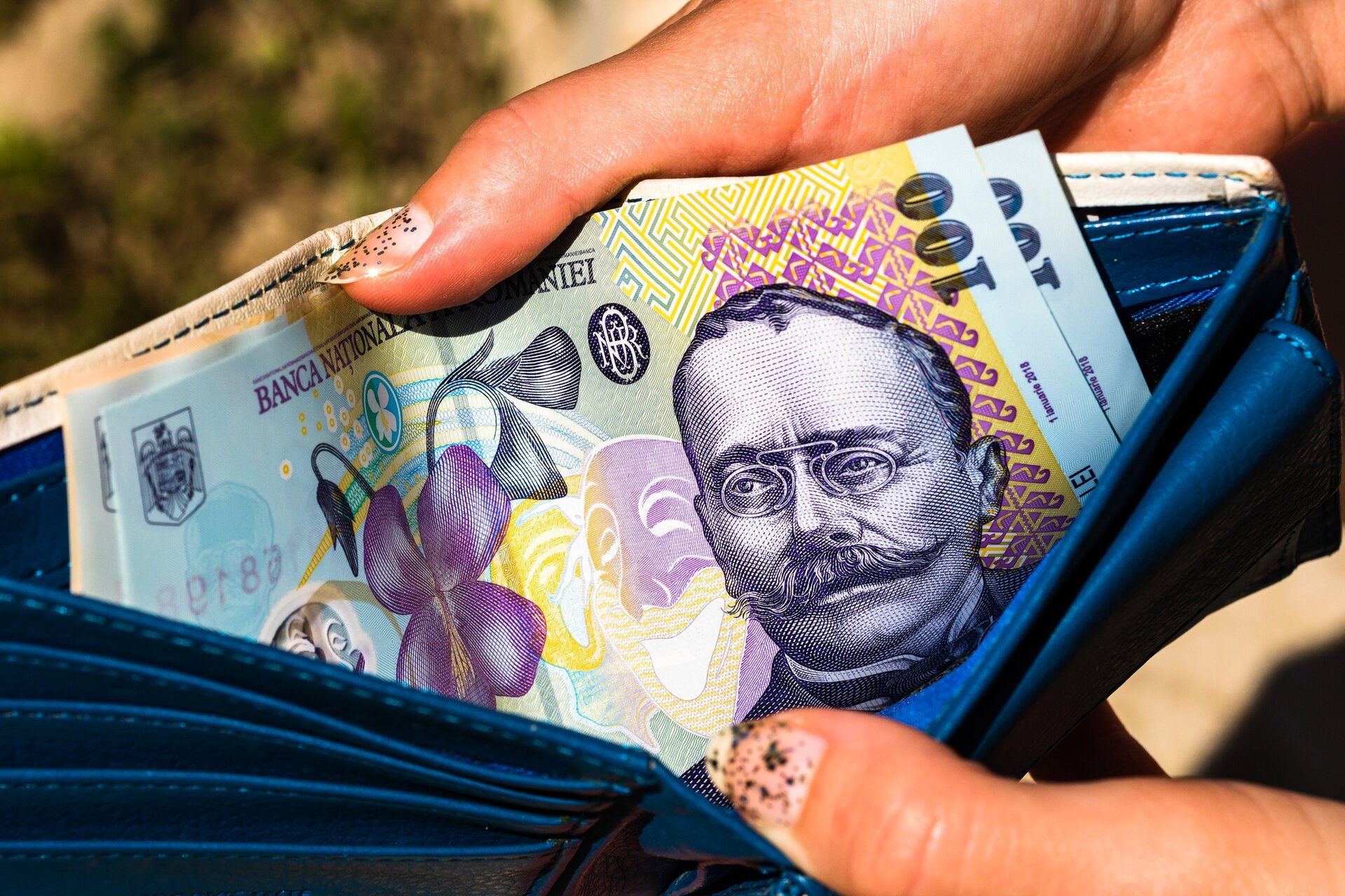 ANAF anunță bonus de 3% pentru români: Cum îl poți primi