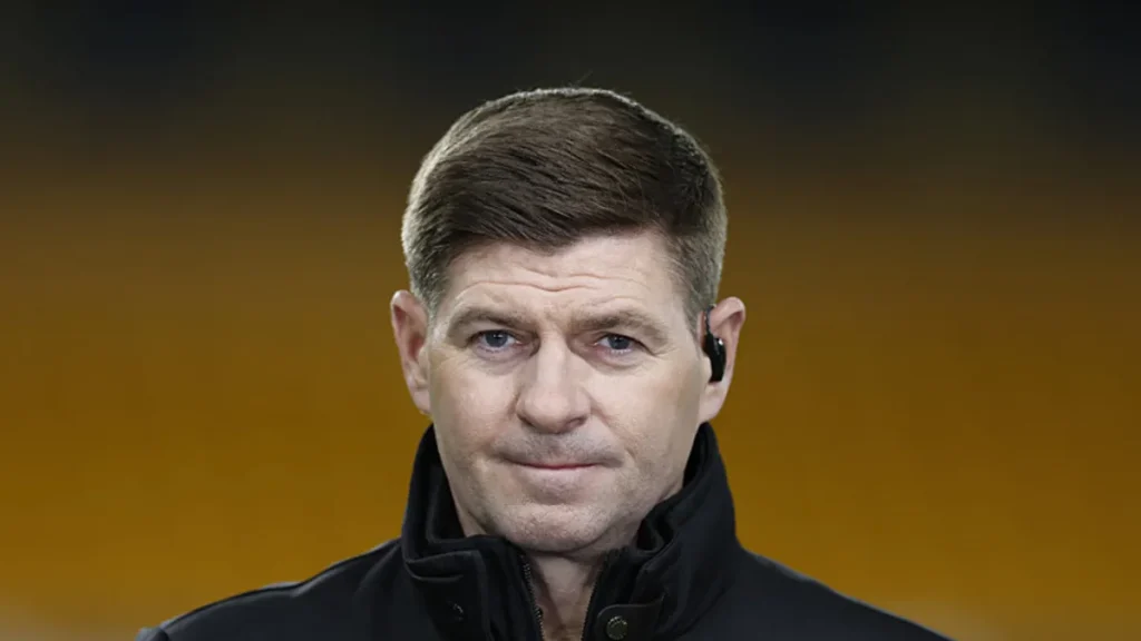 Gerrard, acuzații șocante la adresa Galatasaray după un meci controversat Fostul star al lui Liverpool, Steven Gerrard, a stârnit un val de controverse după ce a catalogat drept „rușinoase” declarațiile făcute de Galatasaray în urma unei partide disputate recent