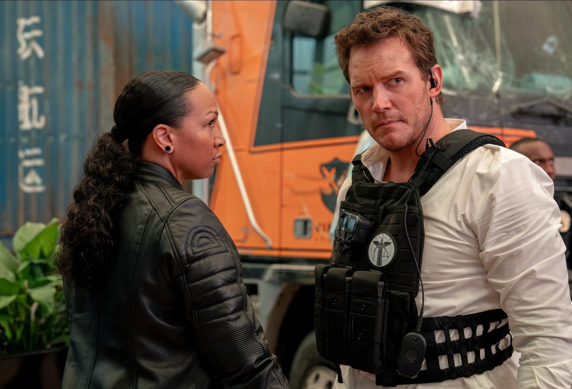„Mercy”: De ce thrillerul science-fiction cu Chris Pratt funcționează mai bine pe platformele de streaming Thrillerul science-fiction „Mercy”, cu Chris Pratt în rolul principal, pare să fi găsit casa perfectă pe platformele de streaming, după o lansare timidă în cinematografe