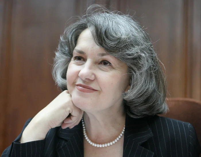 Mona Muscă, la 76 de ani: De ce s-a retras din politica românească?