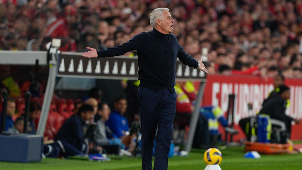 Mourinho schimbă echipa: Ce surprize pregătește pentru benfica – v guimarães?