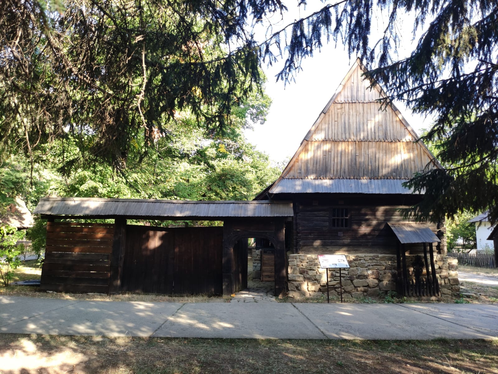 Muzeul satului, program de vară. Închis de Paște