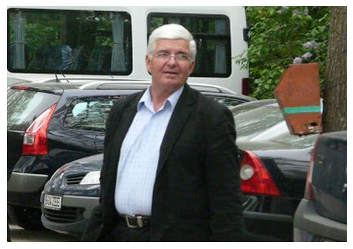 Nouă suspiciuni planează asupra procurorilor ieșeni într-un dosar cu un politician local Un nou caz care ridică semne de întrebare cu privire la modul în care procurorii din Iași gestionează un dosar în care este implicat Nicolaie Ivanciu, un nume cunoscut pe scena politică locală, a fost semnalat de Ziarul de Iași