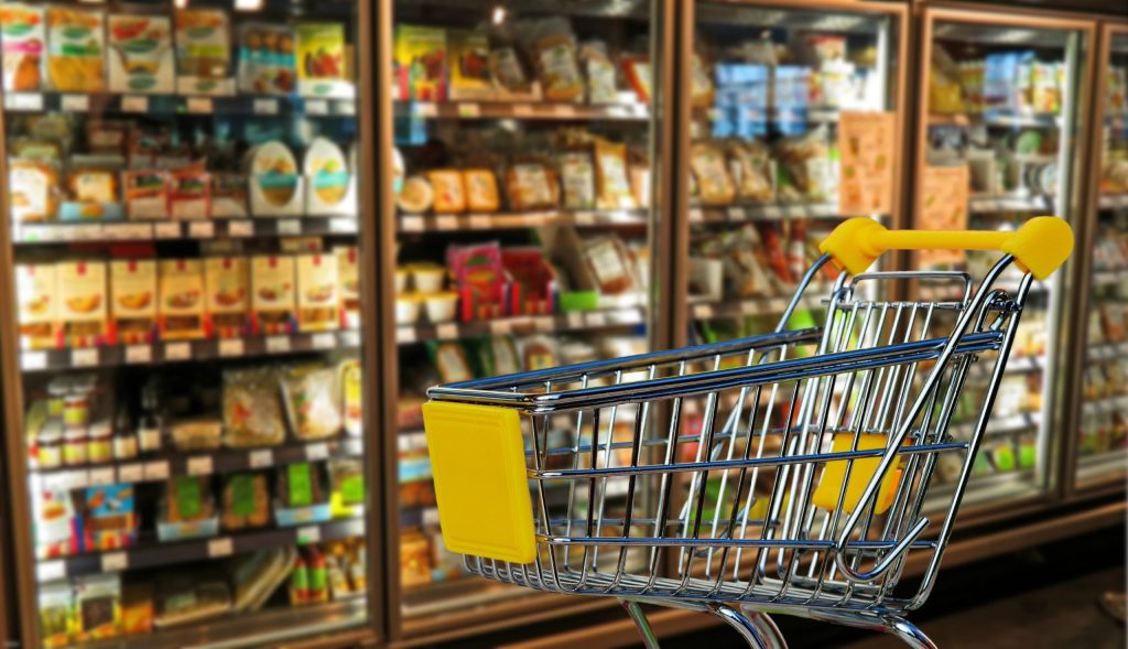 Cât timp se menține plafonarea prețurilor la alimente