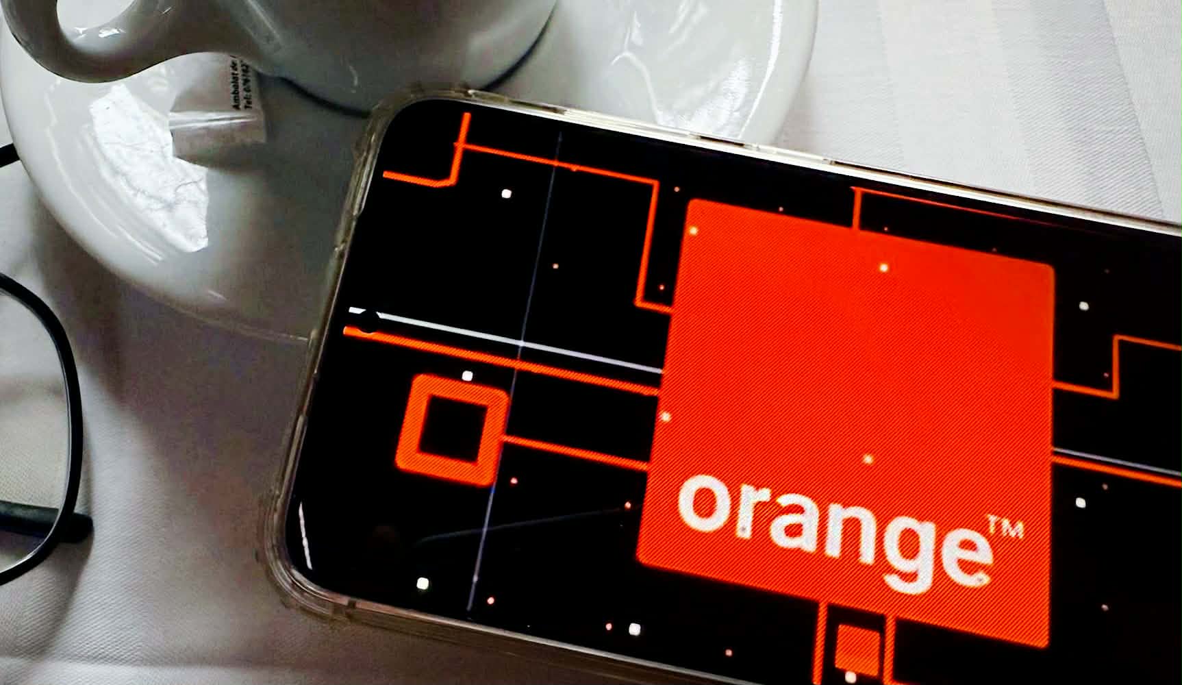 Ce oferă abonamentul de 3 euro? Află cum îl poți obține