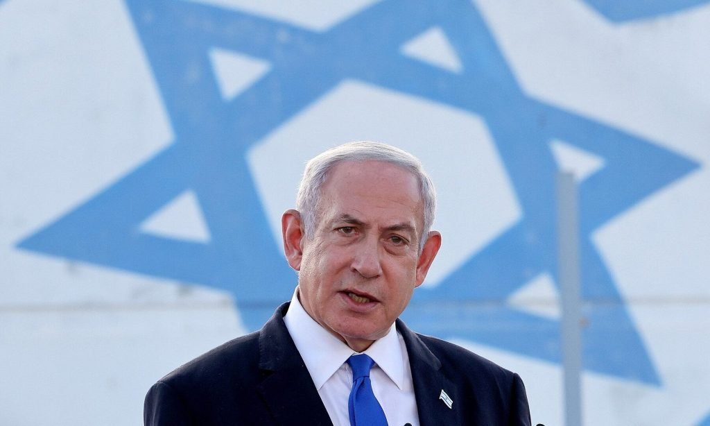 Netanyahu exclude o „asigurare de viață” pentru liderii iranieni și Hezbollah Premierul israelian Benjamin Netanyahu a respins posibilitatea de a încheia o „asigurare de viață” pentru liderul suprem al Iranului, Mojtaba Khamenei, sau pentru liderul Hezbollahului, Naim Qassem