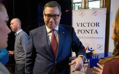 Ponta atacă-n forță ministrul Țoiu: Sesizare la CNCD, plângere penală în pregătire Fostul premier Victor Ponta a inițiat o ofensivă juridică împotriva ministrului de Externe, Oana Țoiu
