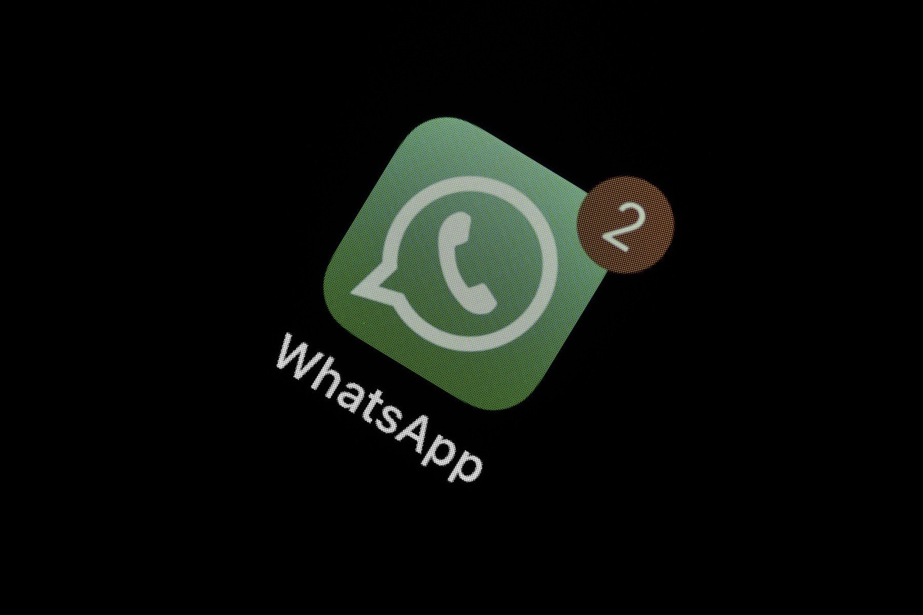 Atenție, înșelătorie online: atac cibernetic mascat în numele FAN Courier O campanie amplă de phishing vizează utilizatorii de telefonie mobilă din România, prin mesaje SMS frauduloase