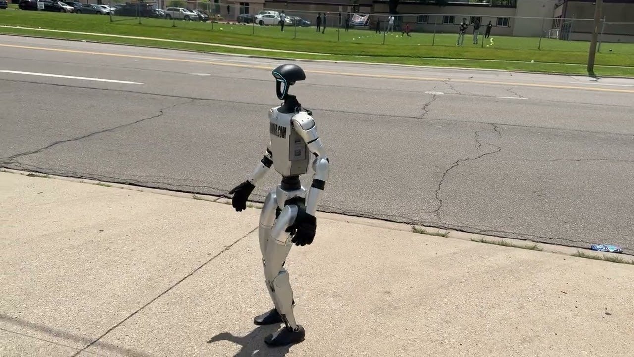 Roboți pentru curățenie și colectare selectivă, testați pe străzile din Târgu Mureș Un program pilot menit să sporească gradul de conștientizare cu privire la colectarea selectivă a deșeurilor și menținerea curățeniei a fost lansat în municipiul Târgu Mureș