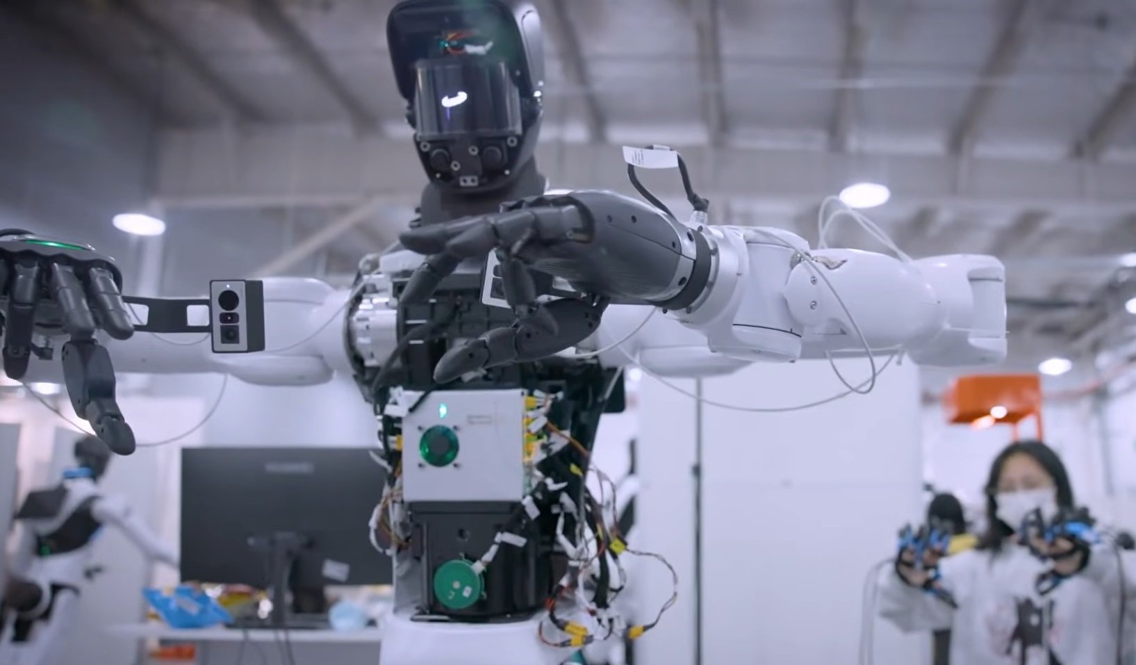Roboții umanoizi învață mișcări umane într-un laborator din China Un centru de cercetare din China dezvoltă roboți umanoizi capabili să interacționeze cu mediul înconjurător și să îndeplinească sarcini specifice, inspirându-se din mișcările umane