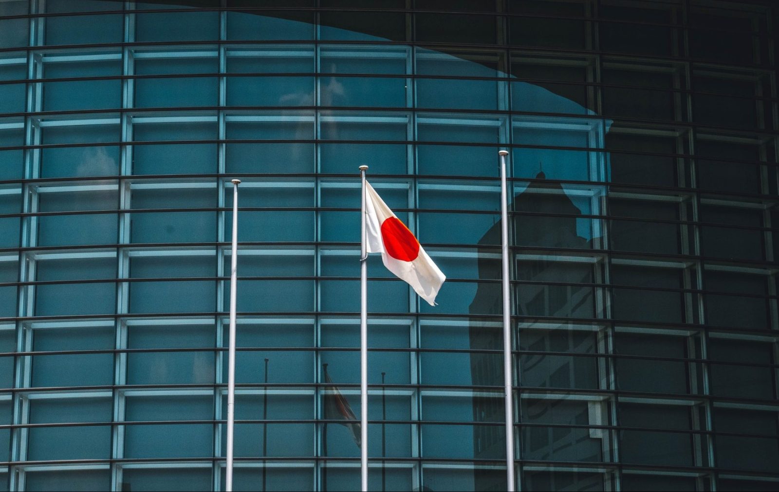 Japonia relaxează temporar restricțiile pentru centralele pe cărbune, pe fondul crizei energetice Japonia se pregătește să relaxeze temporar restricțiile impuse centralelor electrice pe cărbune, în contextul crizei energetice globale, potrivit anunțului făcut vineri, care coincide cu ziua cu numărul 28 a conflictului din Orientul Mijlociu