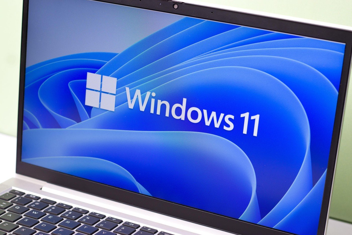 Windows 11 lent? Trucuri simple pentru a-ți accelera pc-ul