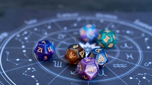 Previziuni astrale: Soarele întâlnește Saturn, provocând reflexii asupra dorințelor București – Zodia este în centrul atenției și în această săptămână, cu o serie de evenimente astrale care promit să influențeze emoțiile și deciziile fiecăruia dintre noi