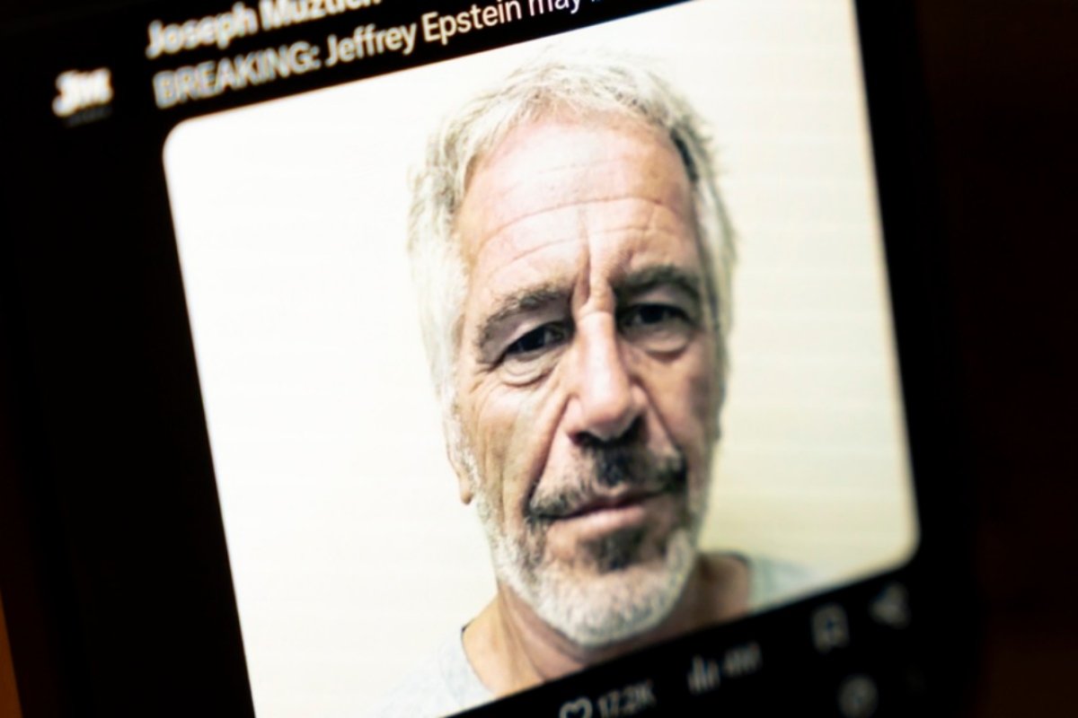 Clinton, despre pritzker în mărturia epstein: Ce a dezvăluit?