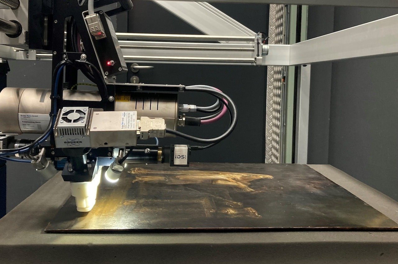 Un tablou atribuit lui Rembrandt, reconfirmat prin metode științifice avansate Un tablou considerat mult timp o simplă copie a maestrului olandez Rembrandt van Rijn, a fost recent reconfirmat ca fiind o operă autentică