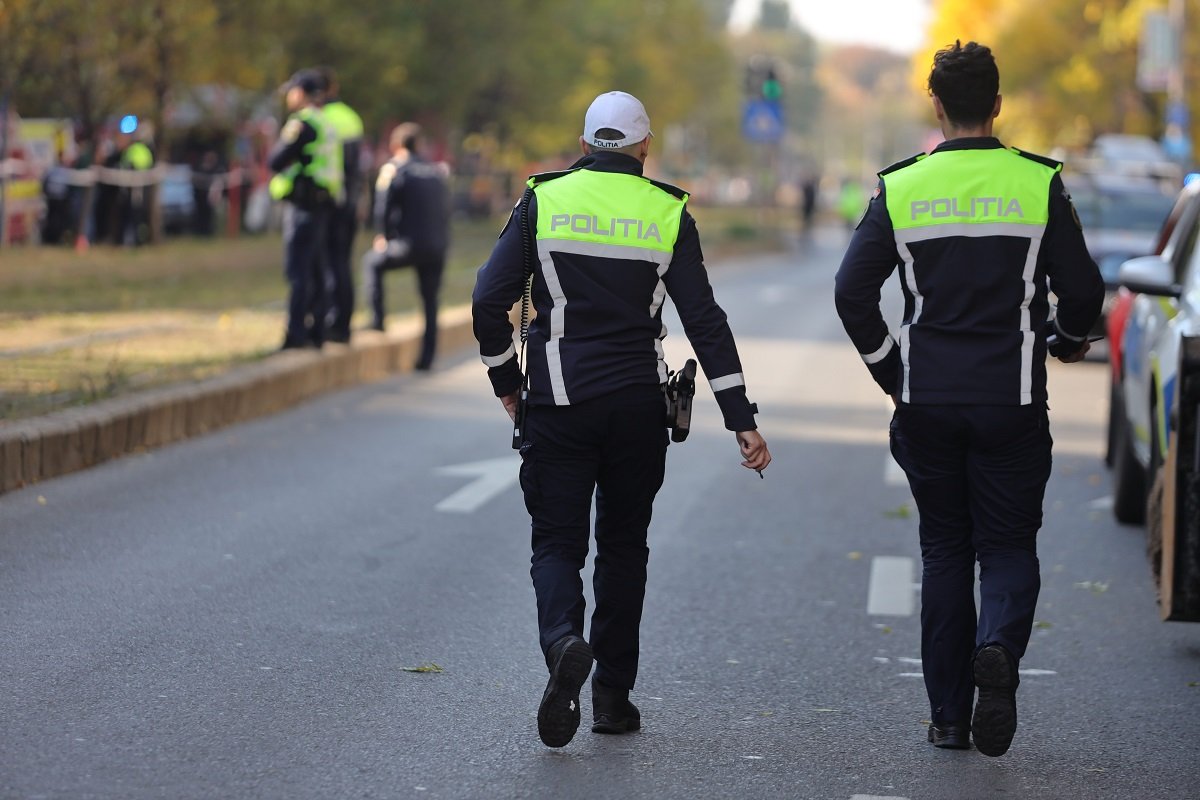 Ucrainean fuge de război cu aeronavă, aterizează la Suceava