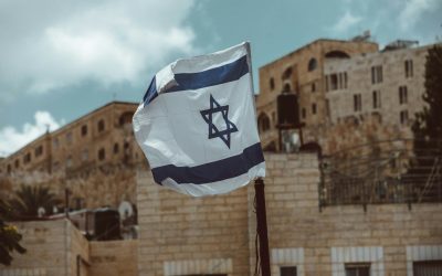 Israelul oprește achizițiile militare din Franța, pe fondul tensiunilor diplomatice Israelul a decis să suspende toate achizițiile de echipamente militare din Franța, ca urmare a ceea ce consideră a fi o abordare neprietenoasă a Parisului față de statul evreu