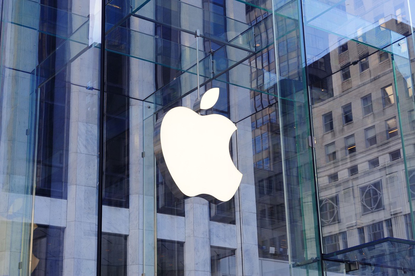 Cum îți protejezi iphone-ul: Riscuri și vulnerabilități