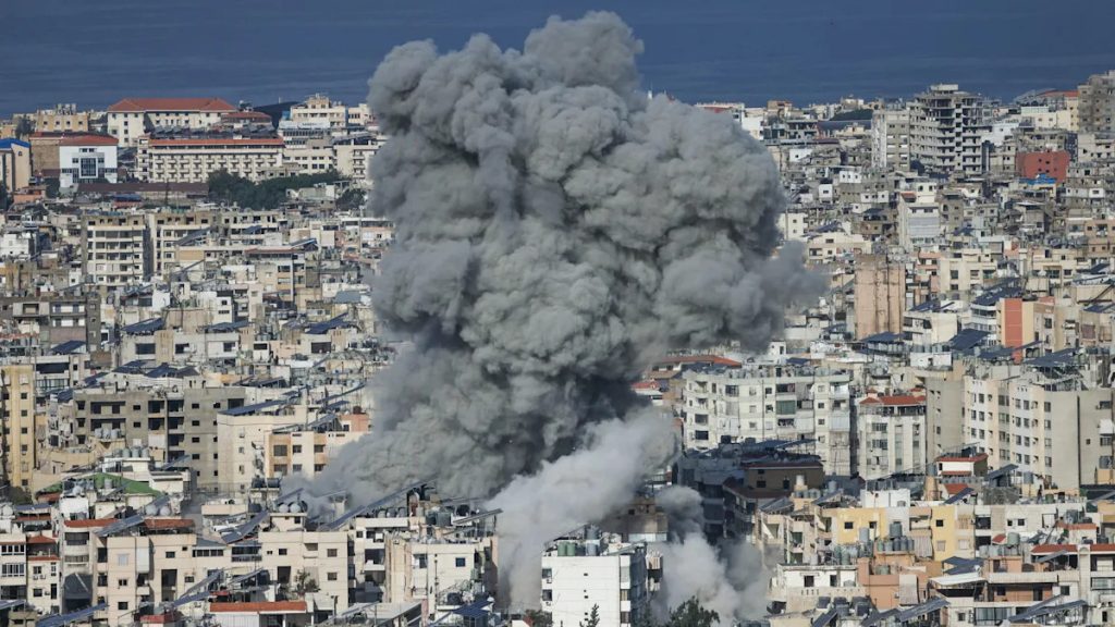 SUA scufundă o navă iraniană și intensifică conflictul în Orientul Mijlociu Washingtonul și Teheranul par să adâncească conflictul militar, după ce Statele Unite au scufundat o navă iraniană în apele internaționale