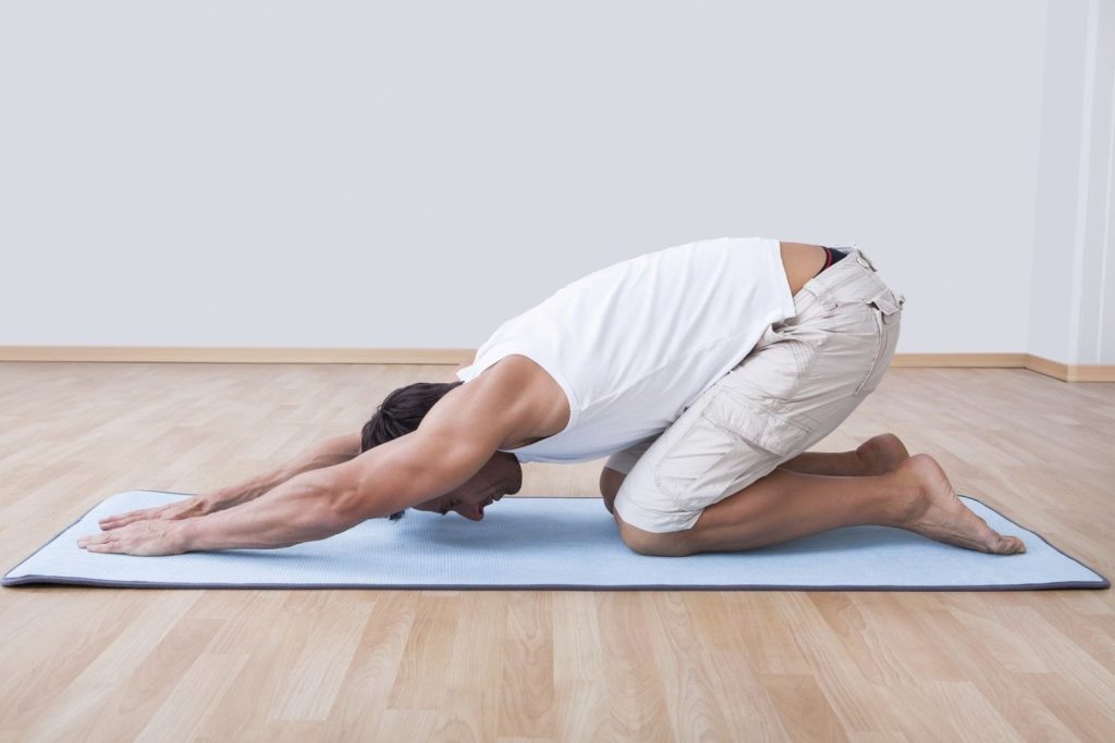 Yoga, cea mai bună soluție pentru somn? Un studiu recent arată beneficiile acestei practici Un studiu recent efectuat de cercetătorii de la Universitatea de Sport din Harbin sugerează că yoga ar putea fi o soluție eficientă pentru îmbunătățirea calității somnului