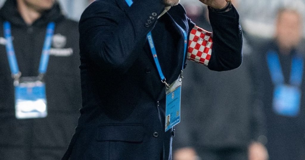 Kopic, prudent înaintea meciului cu U Craiova: „Nu ne grăbim cu favoritele”