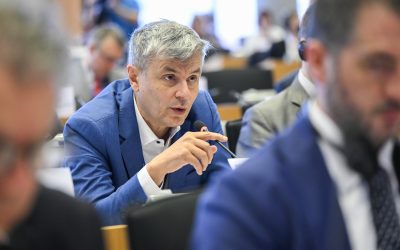 Virgil Popescu, dezbatere la Bruxelles: Cum grăbește UE investițiile în energie