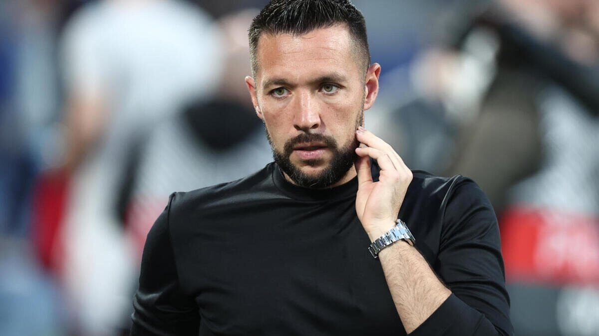 O seară plină de regrete pentru o echipă care a dominat, dar a plecat învinsă O echipă de fotbal a exprimat frustrare după un meci în care a dominat jocul, dar a pierdut din cauza lipsei de eficacitate în fața porții