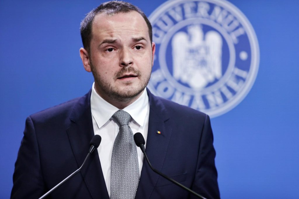 Rogobete, replică acidă la Voiculescu: 600 milioane euro, o afacere Pfizer