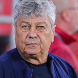 Parastas emoționant la Bellu: Familia și apropiații, în memoria lui Mircea Lucescu