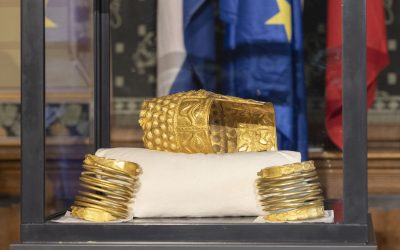 Coiful de la Coțofenești, expus prima oară după întoarcerea în România