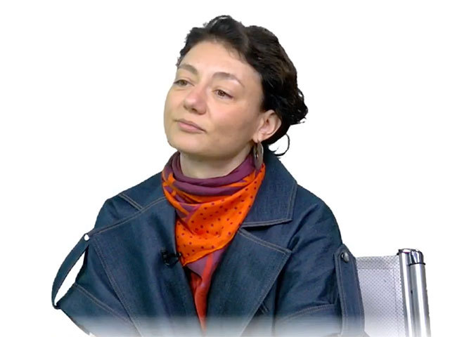 În plină eră a digitalizării, întrebarea crucială despre rolul inteligenței artificiale (IA) în educația copiilor se ridică tot mai pregnant