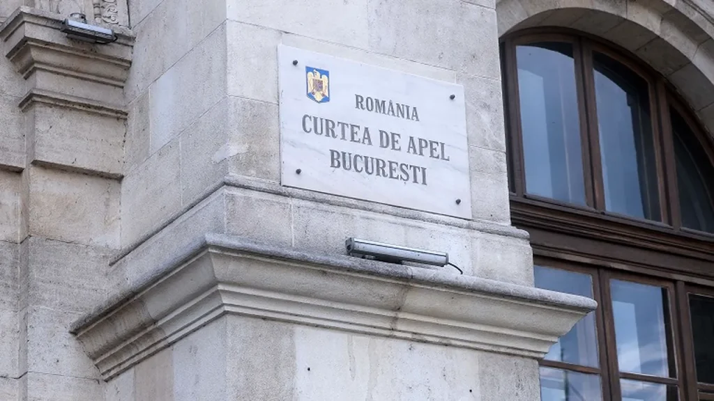 Curtea de Apel București a suspendat decizia CNA privind retragerea licenței Realitatea Plus Curtea de Apel București a decis, miercuri, suspendarea executării deciziei Consiliului Național al Audiovizualului (CNA) de a retrage licența postului Realitatea Plus