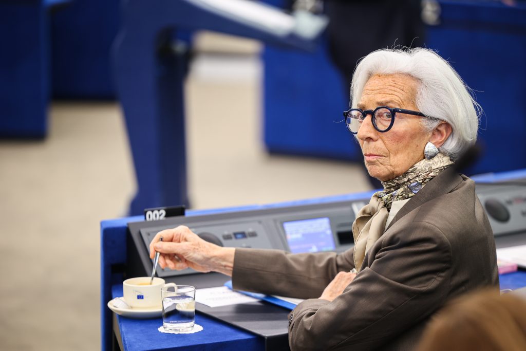 Lagarde, ALERTĂ despre inflație: Noul șoc energetic cere ajutor de la guvernele UE