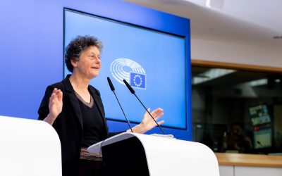 PE cere Ungariei să respecte drepturile LGBTQ+ după decizia CJUE