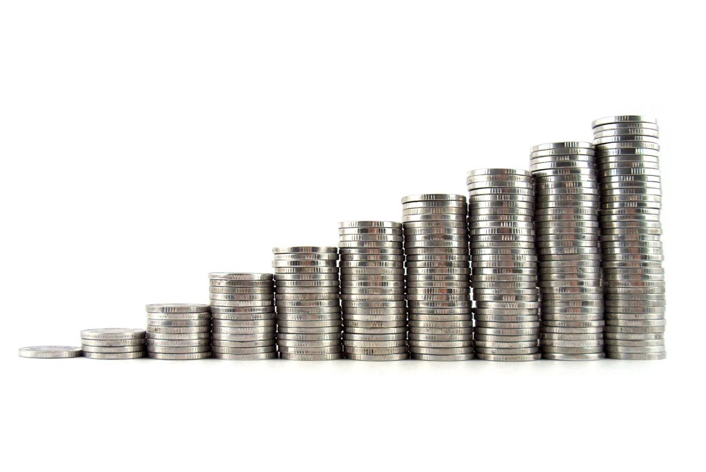 Dobânzile la lei, stabile, în timp ce Statul continuă împrumuturile