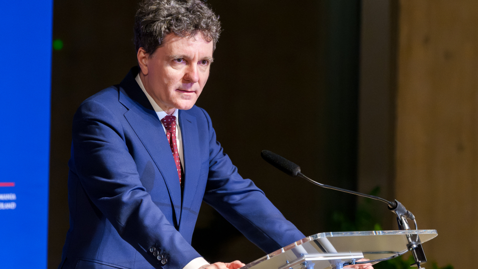 Nicușor Dan: „Politicienii se ghidează după ce cred oamenii!” Greșeli financiare, avertizează