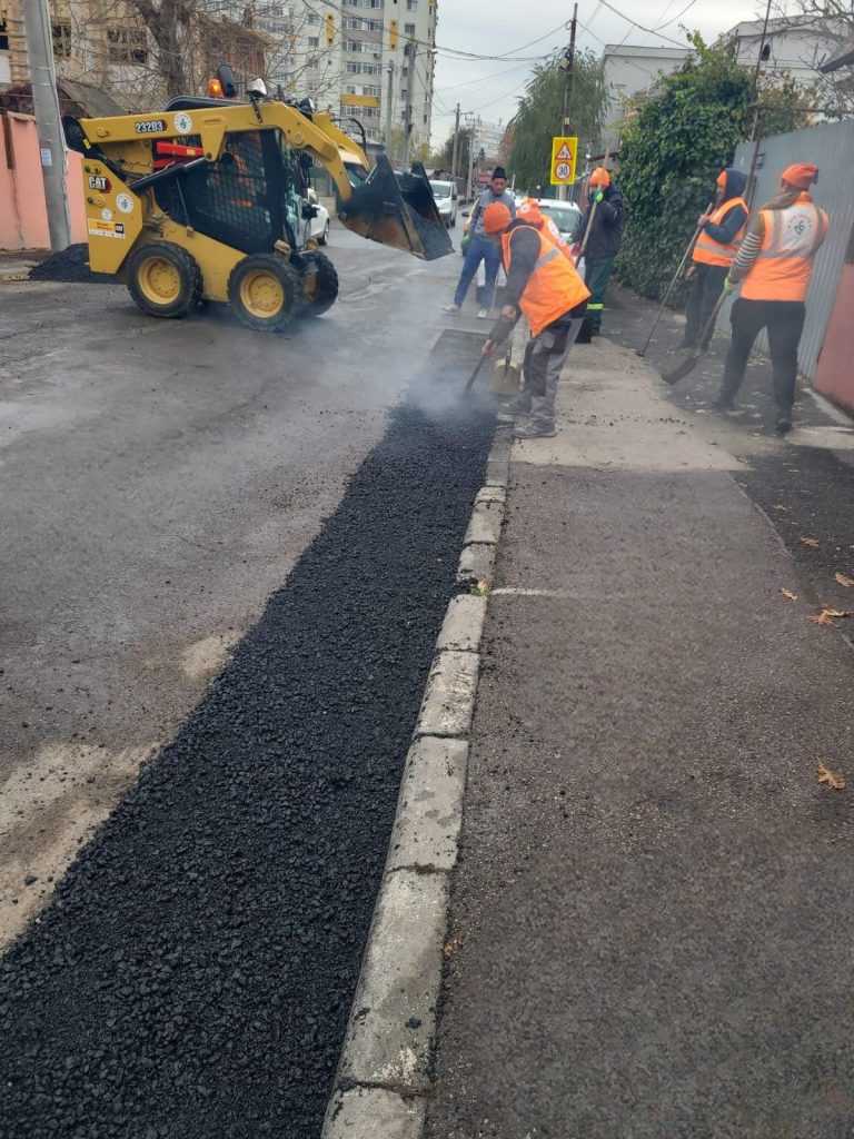 Consiliul Local al Sectorului 5 aprobă refacerea infrastructurii rutiere: 10,5 milioane de euro pentru modernizare Un proiect ambițios de refacere a infrastructurii rutiere din Sectorul 5 va fi supus dezbaterii Consiliului Local pe 7 aprilie