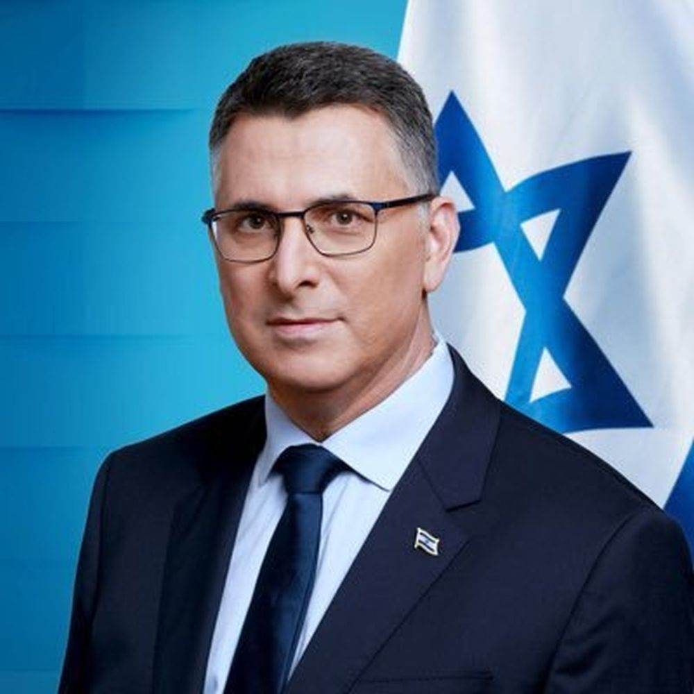 Ministrul israelian de Externe, Gideon Sa’ar, a criticat dur decizia Spaniei de a-și redeschide ambasada din Teheran, considerând gestul Madridului o greșeală majoră