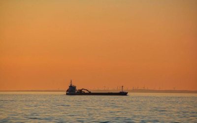 Trump anunță record de trafic în Strâmtoarea Ormuz: 34 de nave într-o zi