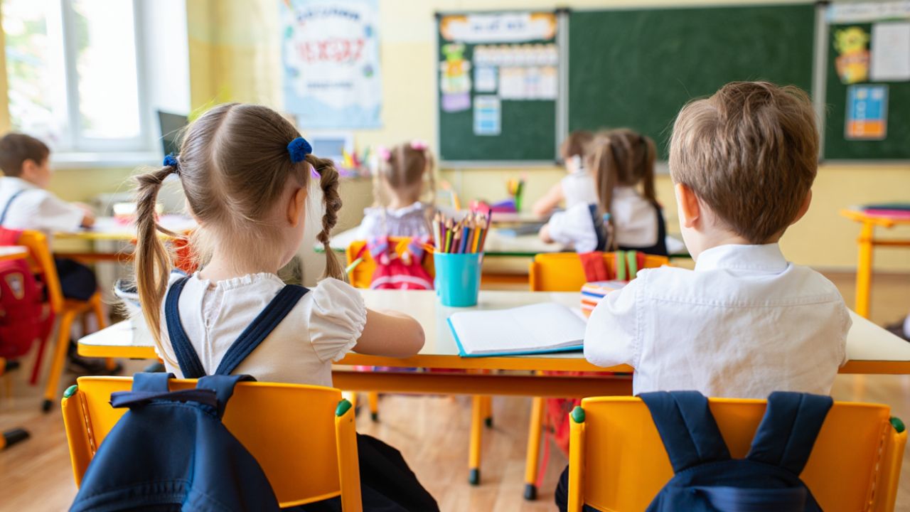 Manuale, jocuri și materiale didactice gratuite pentru clasa pregătitoare din 2027