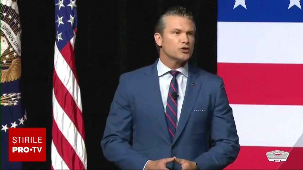 Biblia, invocată la Pentagon: Pete Hegseth acuză presa. Papa Leon, reacție vehementă