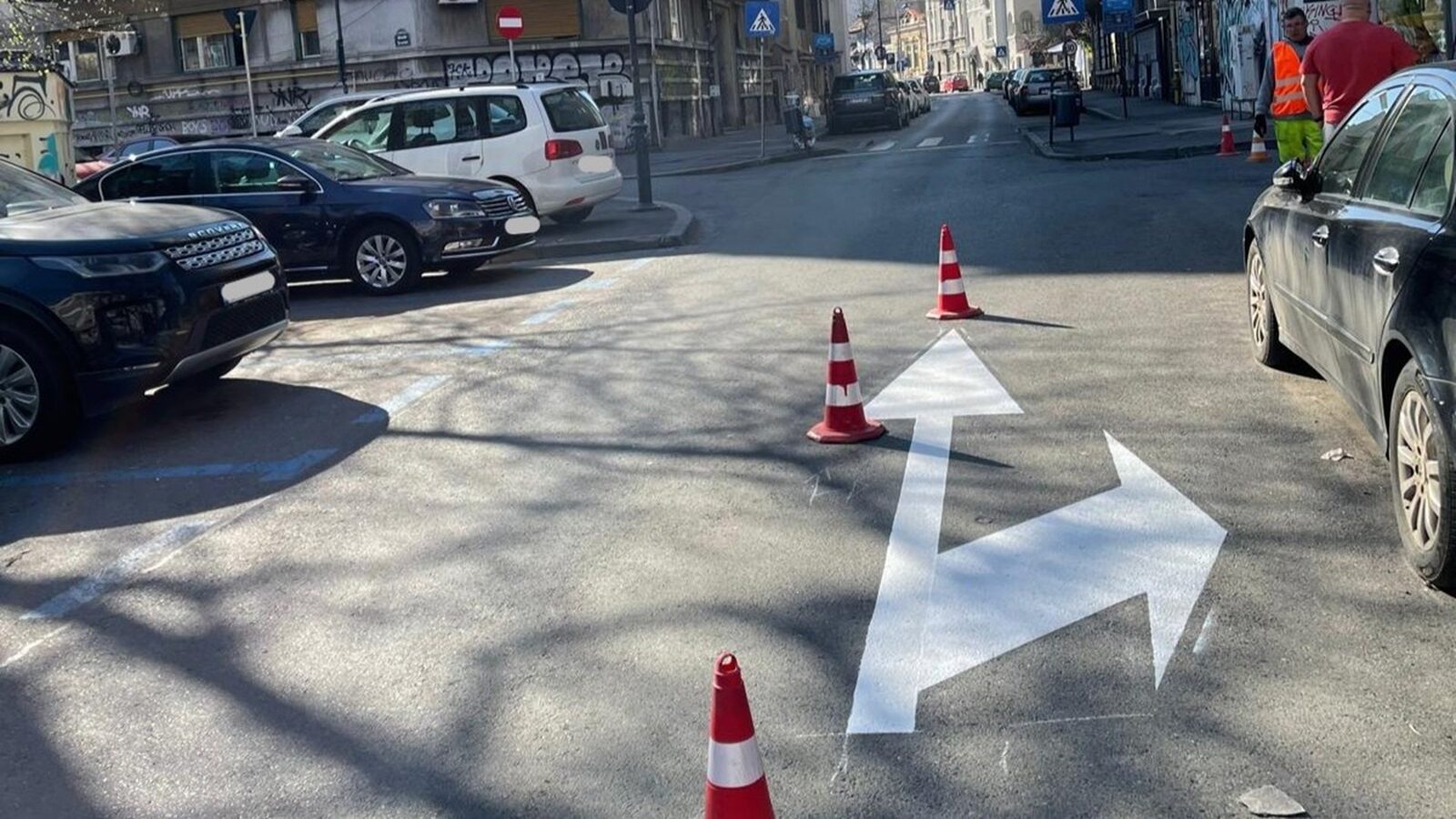 Șoferii din București, atenție la noile reguli de circulație! Începând de duminică, 5 aprilie, o serie de modificări în circulația rutieră au intrat în vigoare în centrul Capitalei