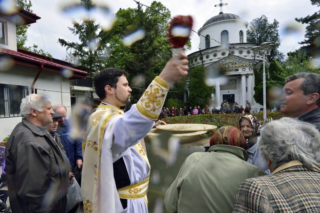 Izvorul Tămăduirii: Semnificație profundă și tradiții la creștinii ortodocși